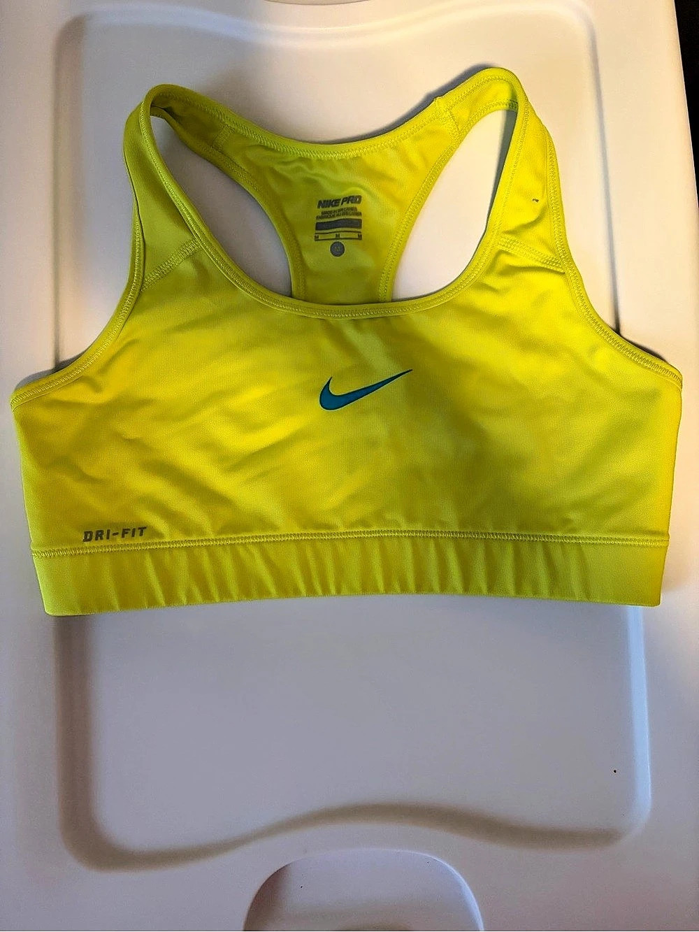 Nike Dri-FIT Sports Bra in Yellow Like New